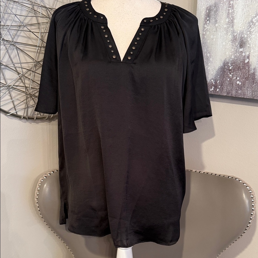 Vince Camuto Black Stud-Trim Short Sleeve Women's Top size Large
